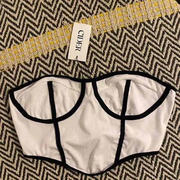 📣NWT Cider Bustier Crop Top - Picture 1 of 3